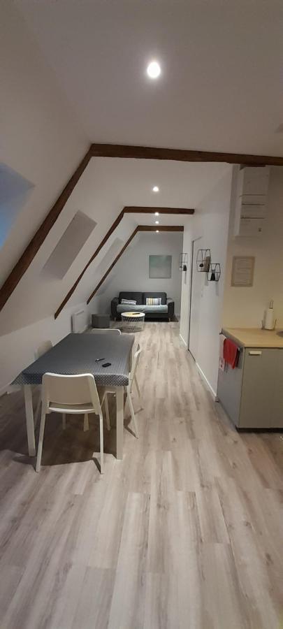 Appartement Dans Maison De 1789 Au Centre De Vitre 外观 照片